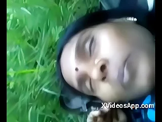 Indian women shacking up Cam clip Leaked Viral XVideosApp.com
