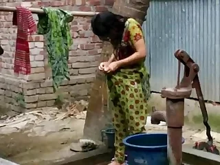 desi girl bathing outdoor be incumbent on full video https://zipvale.com/FfNN