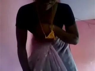 Indian cheating aunty be wild about her small fry team up